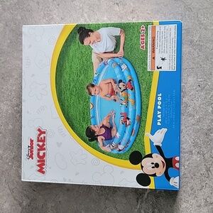(J17) Disney Junior Mickey pool